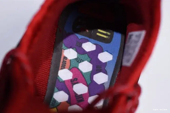 hype HUMAN red RACE 